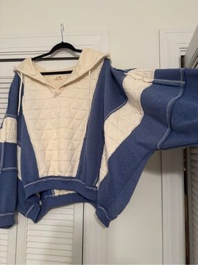 Bibi Hoodie. Oversized XL